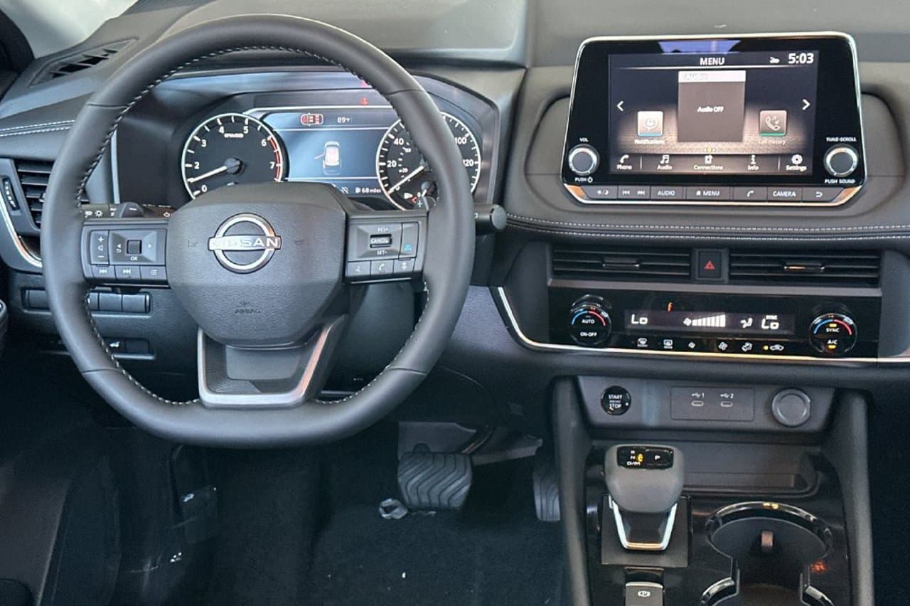 2026 Nissan Rogue SV 26