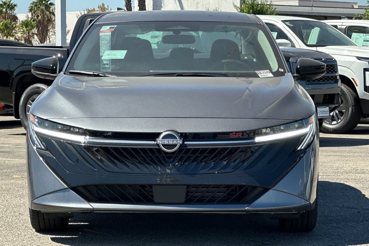 2027 Nissan Sentra SR 6