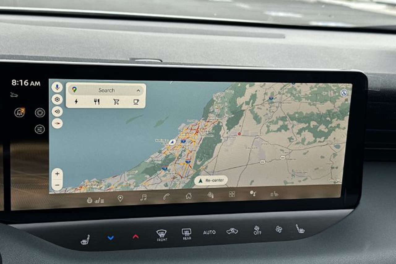2026 Nissan LEAF PLATINUM+ 16