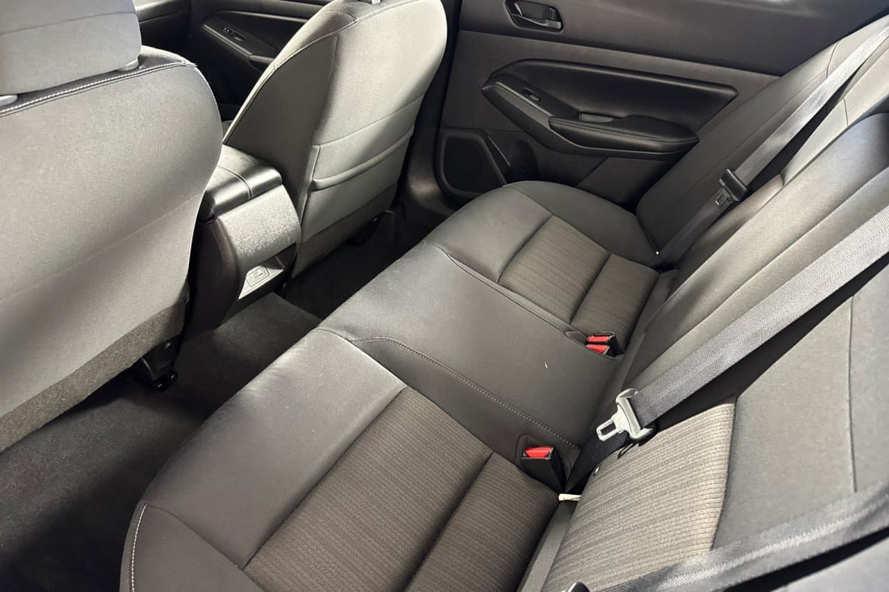 2024 Nissan Altima 2.5 SV 9