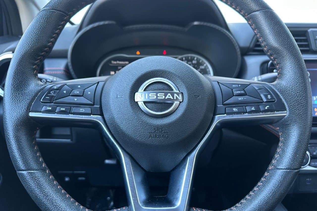 2024 Nissan Versa SR 19