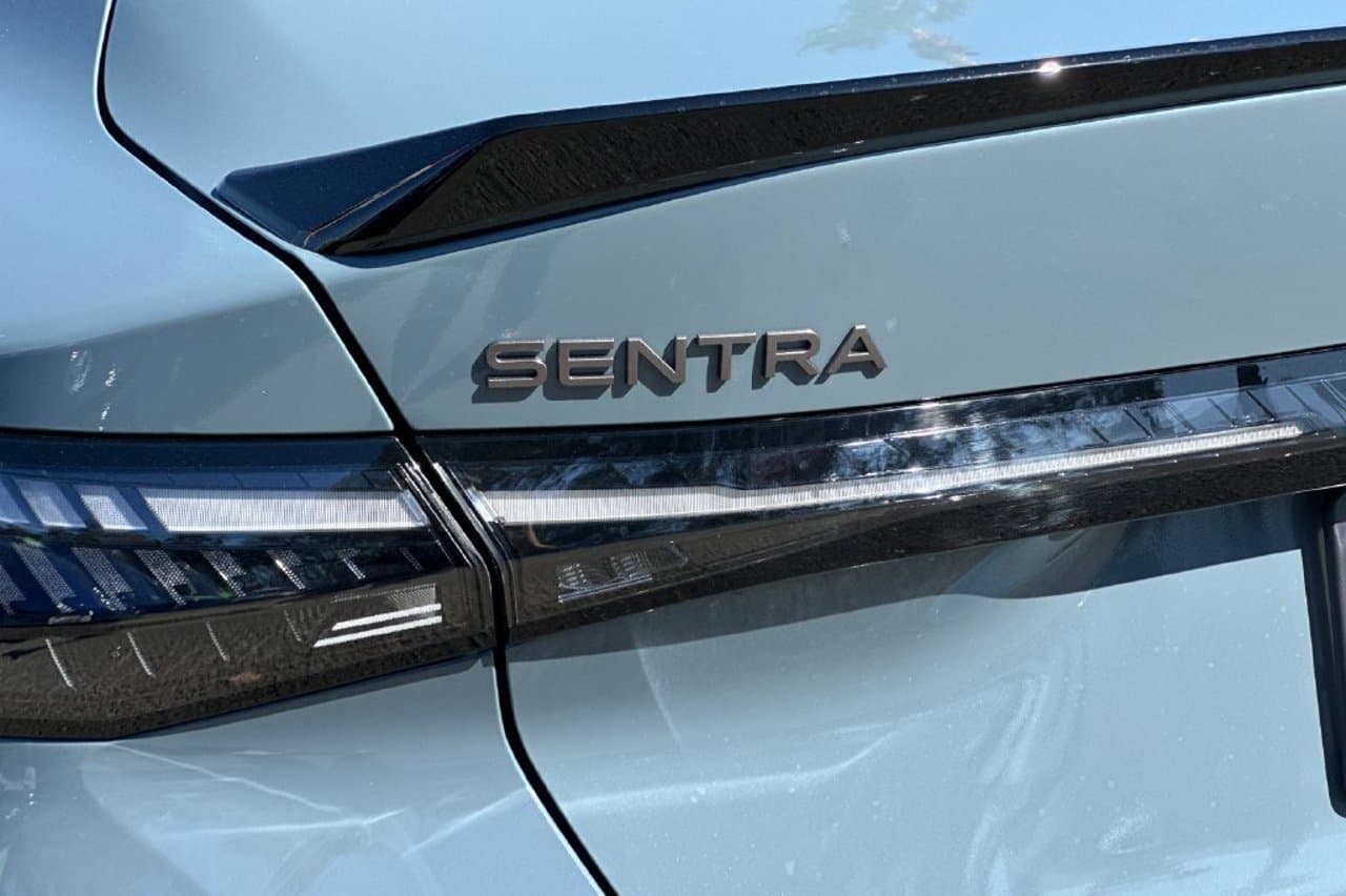 2027 Nissan Sentra SR 22