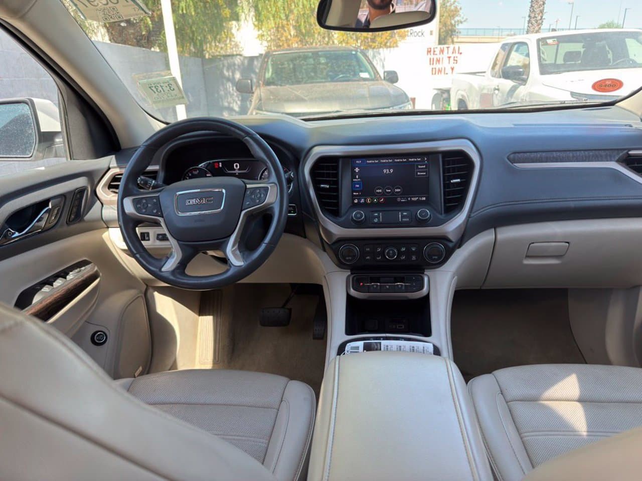 2023 GMC Acadia Denali 6