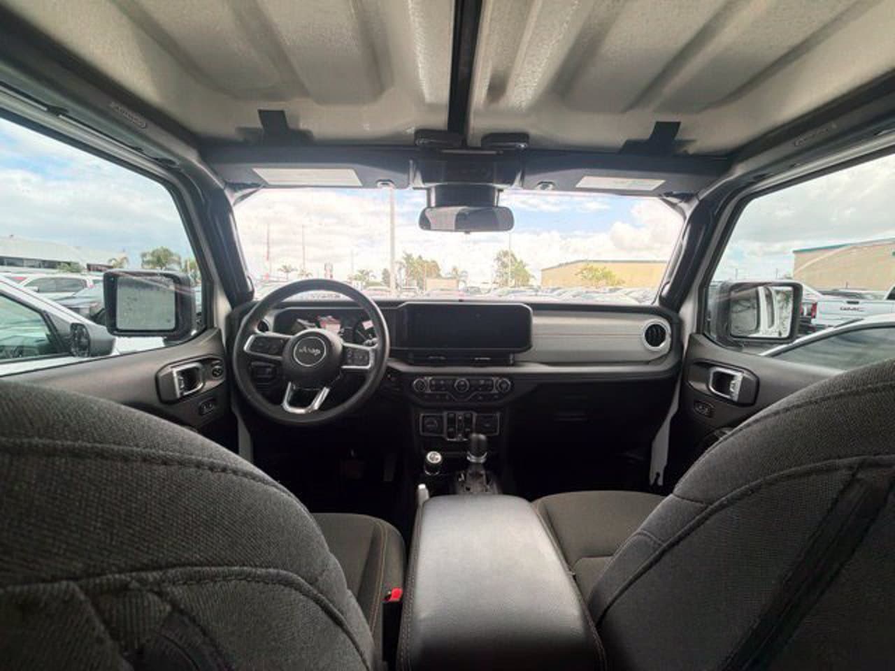 2024 Jeep Wrangler 4xe Sahara 5