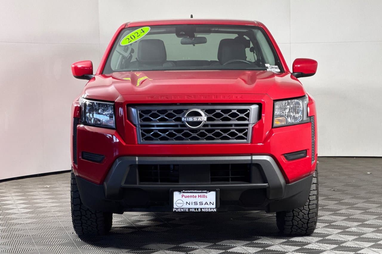 2024 Nissan Frontier SV 6