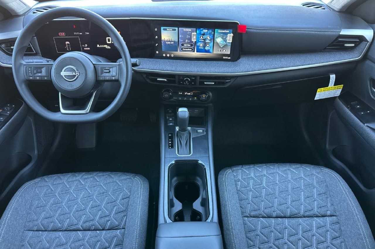 2027 Nissan Kicks SV 10