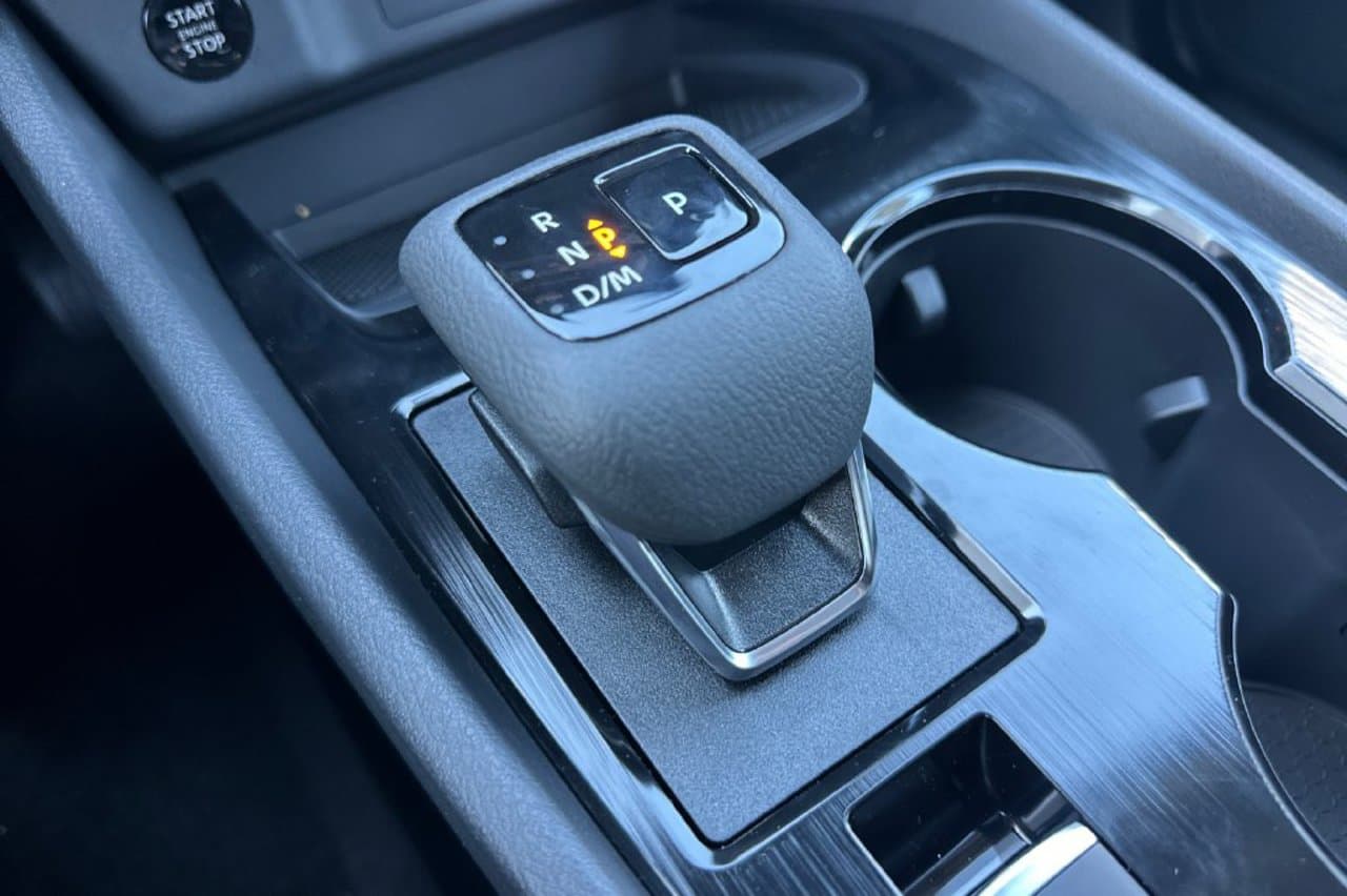 2026 Nissan Rogue Rock Creek 18