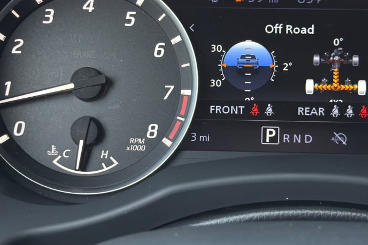 2027 Nissan Frontier SV 21