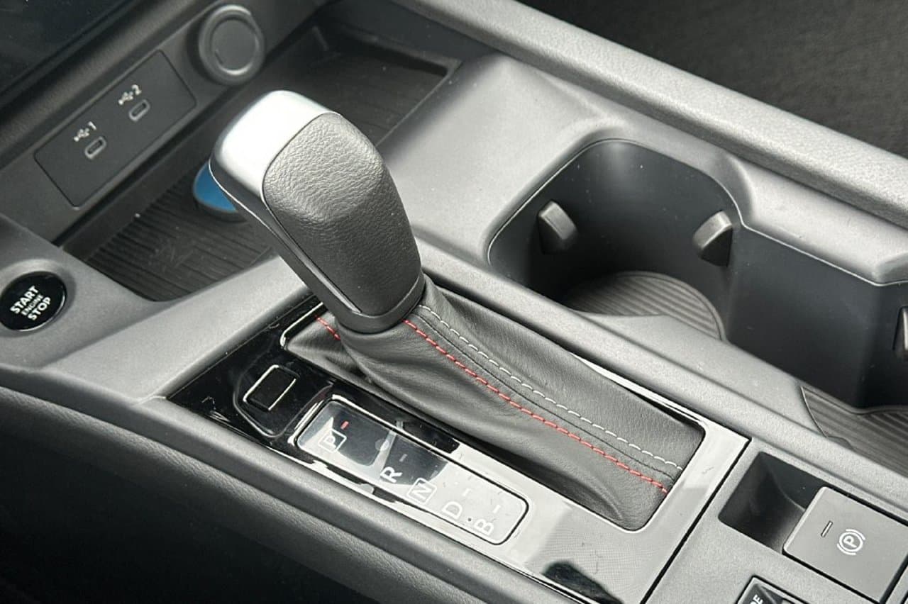 2027 Nissan Sentra SR 17