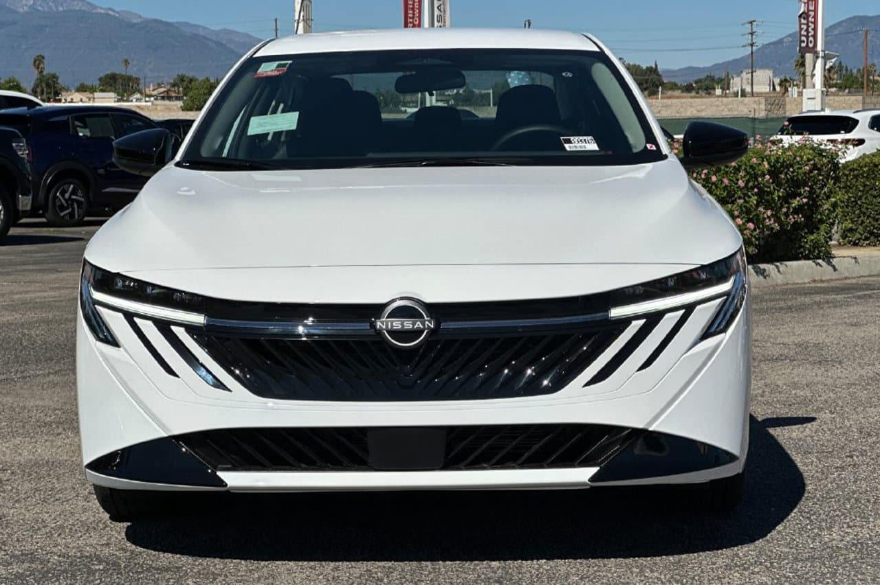 2027 Nissan Sentra SV 6