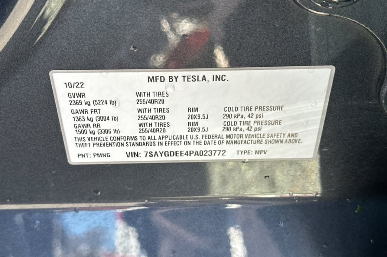 2023 Tesla Model Y Long Range 26