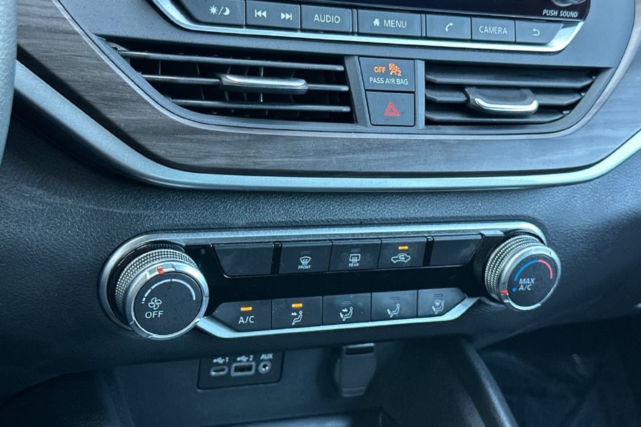 2025 Nissan Altima SV 16