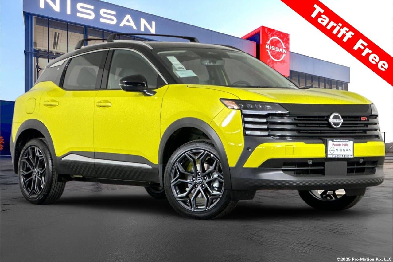 2026 Nissan Kicks SR 1