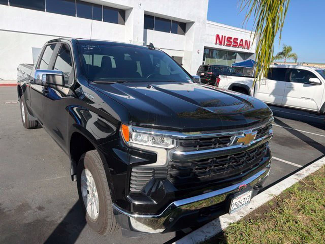2024 Chevrolet Silverado 1500 LT 3