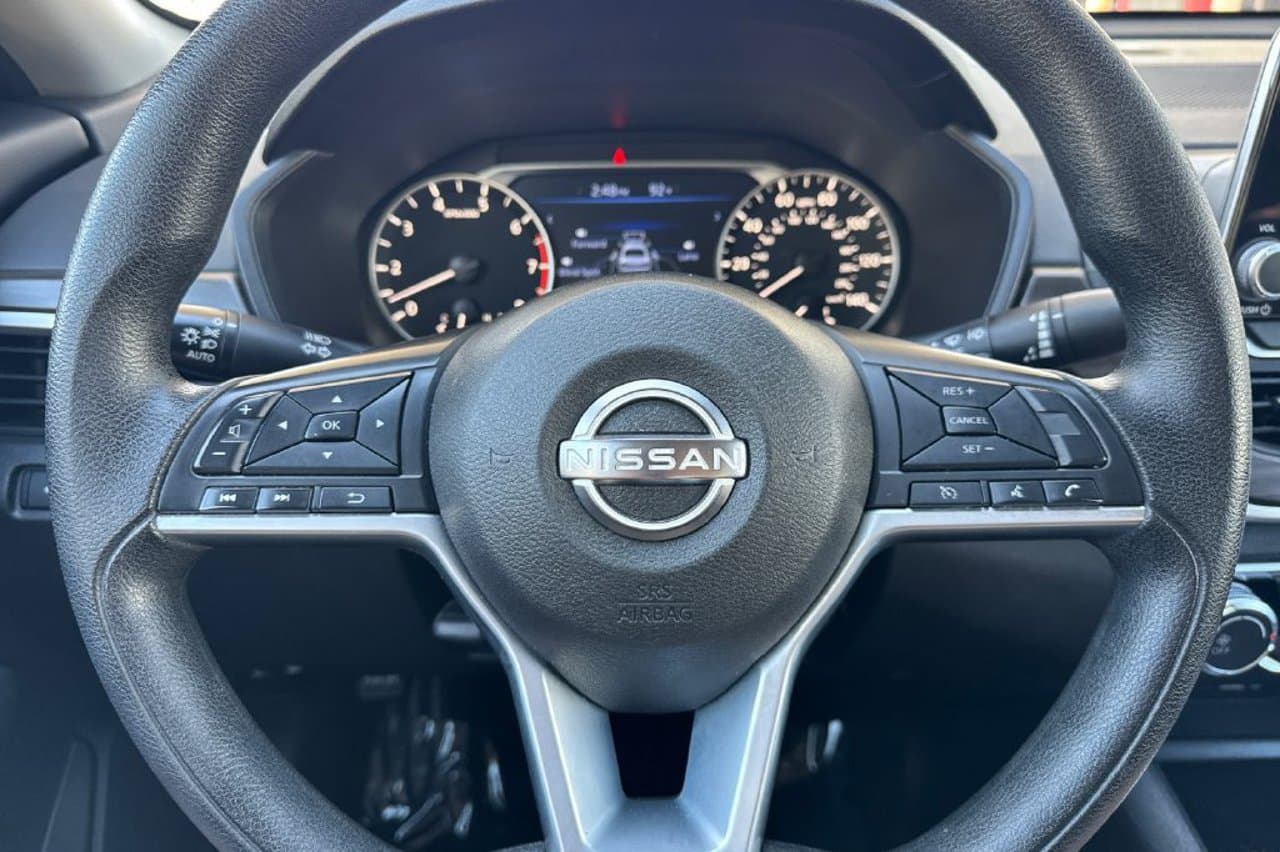 2025 Nissan Altima SV 19