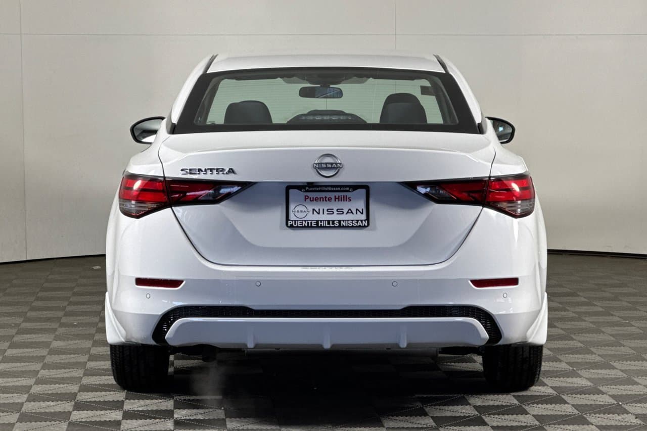 2025 Nissan Sentra S 4