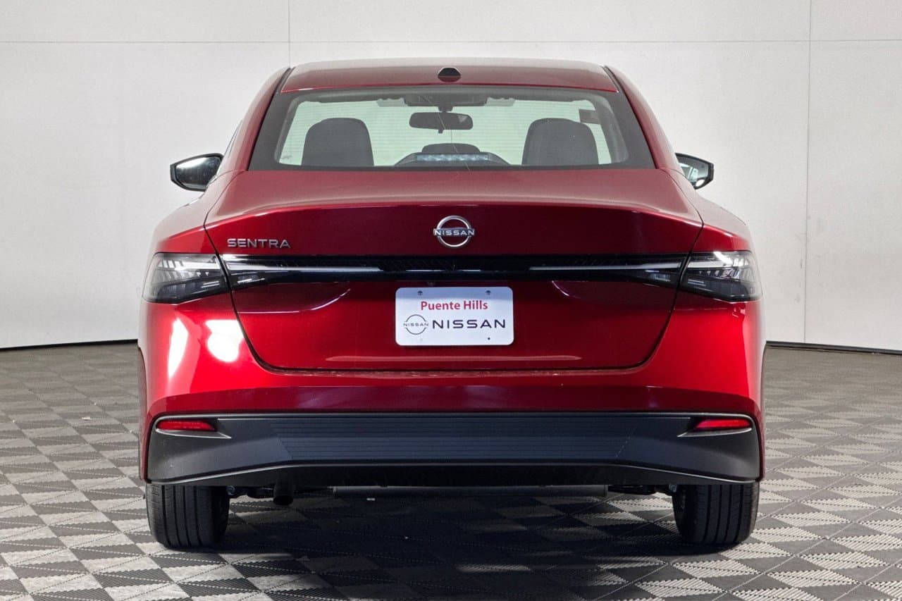 2027 Nissan Sentra SV 4