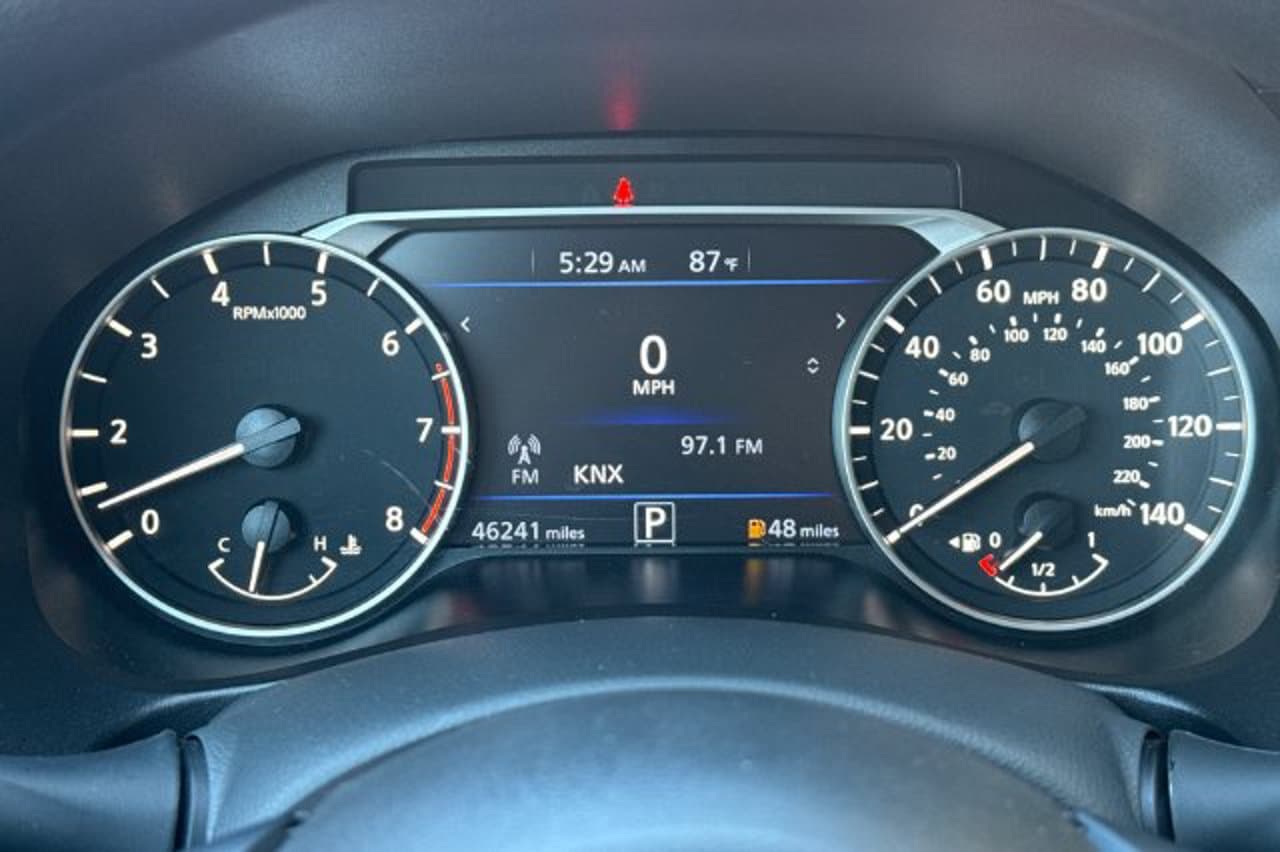 2025 Nissan Altima SV 21