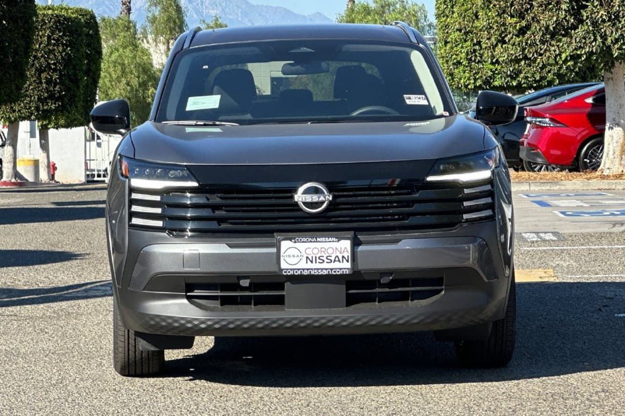 2027 Nissan Kicks SV 7