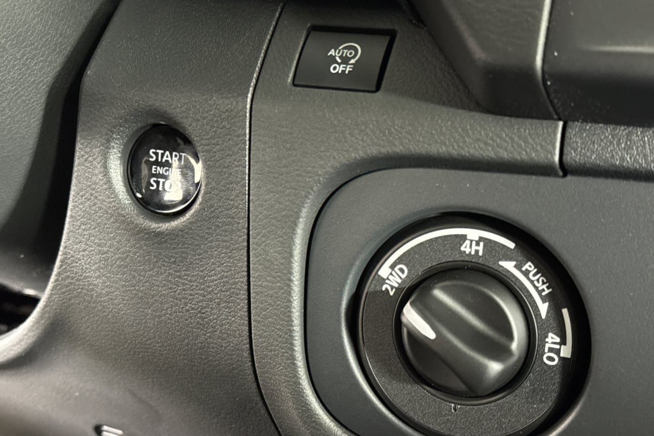 2026 Nissan Frontier S 18