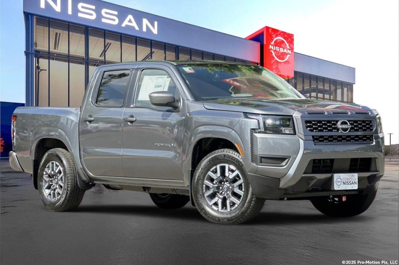 2027 Nissan Frontier SV 2