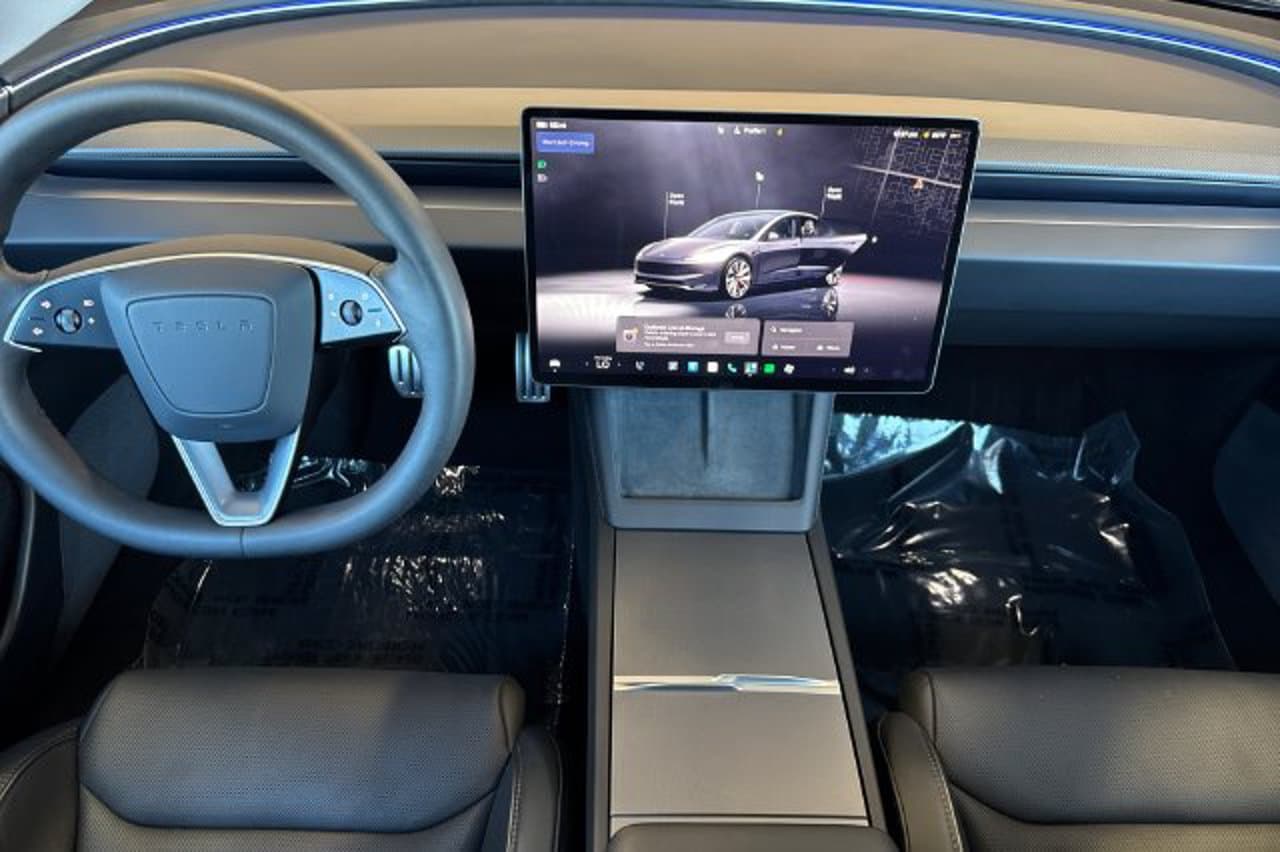 2024 Tesla Model 3 Performance 11