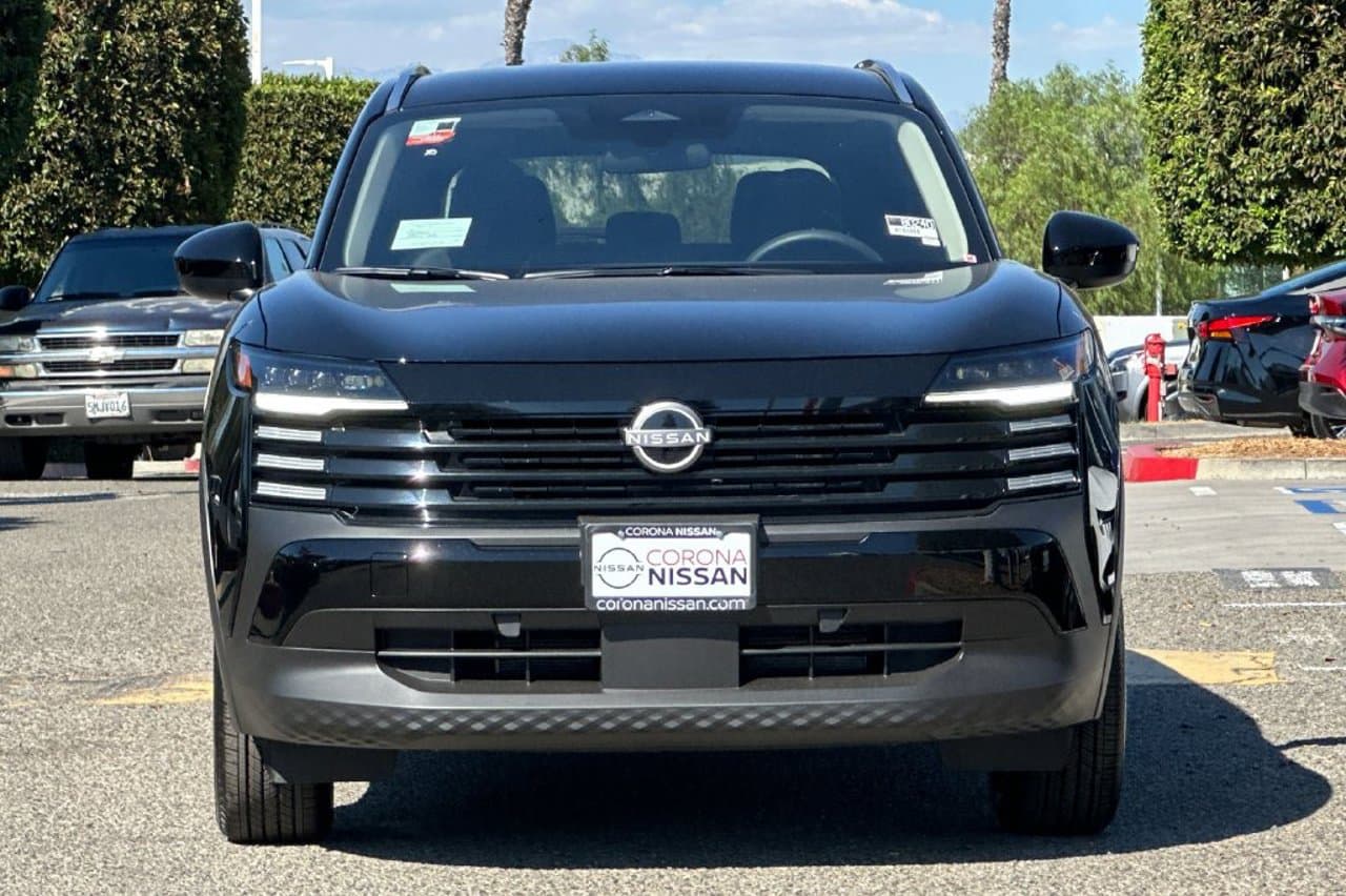 2027 Nissan Kicks SV 7