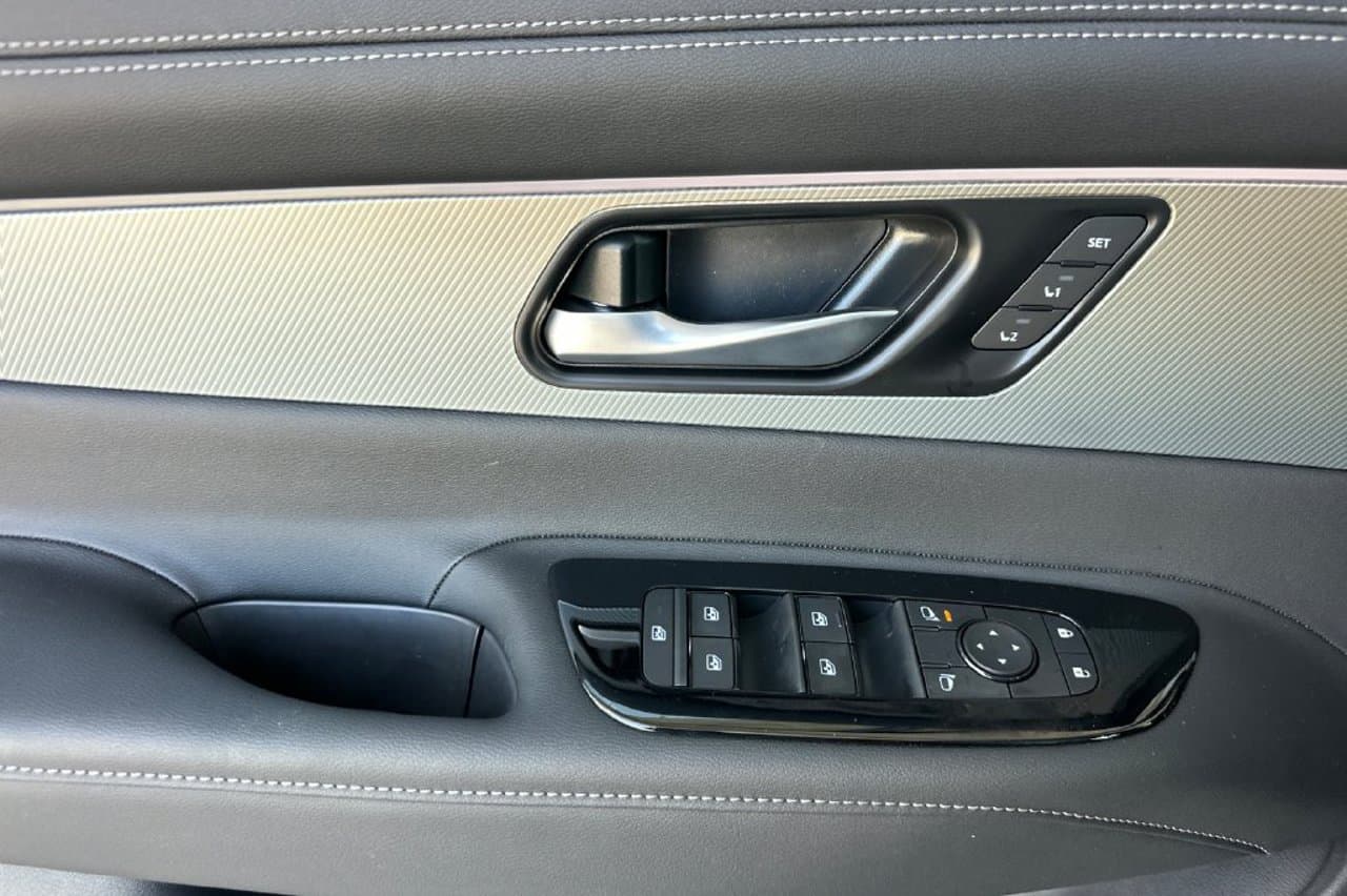2026 Nissan Murano SL 8