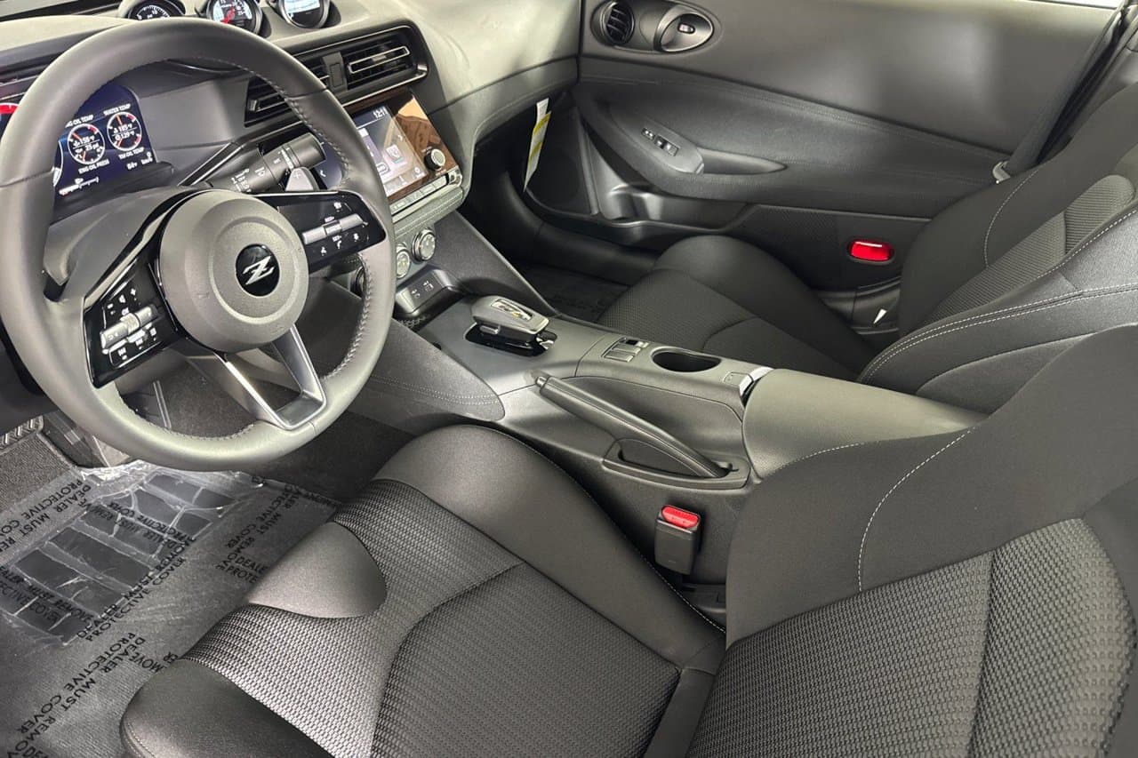 2027 Nissan Z Sport 7