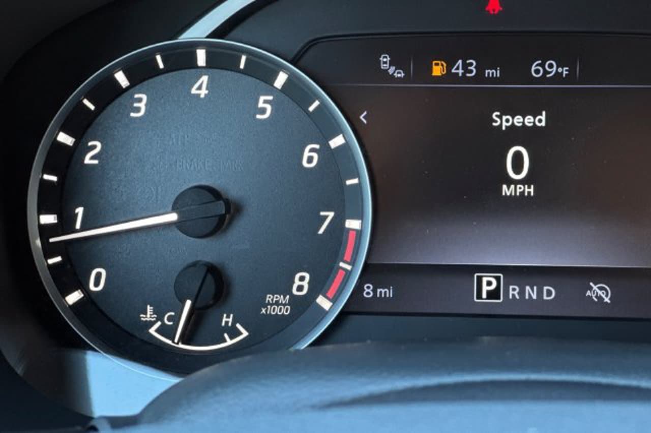 2026 Nissan Frontier SV 21