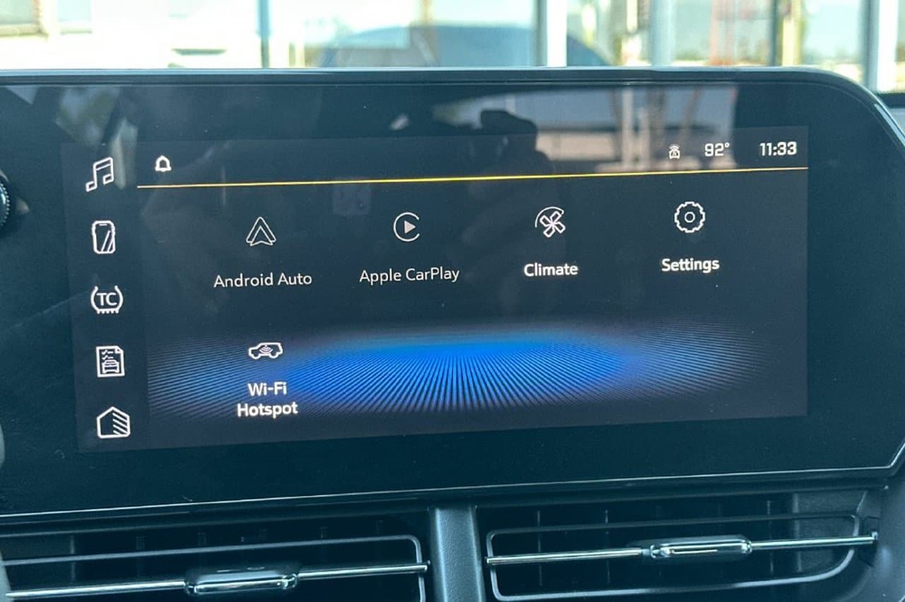 2025 Chevrolet Trax LT 15