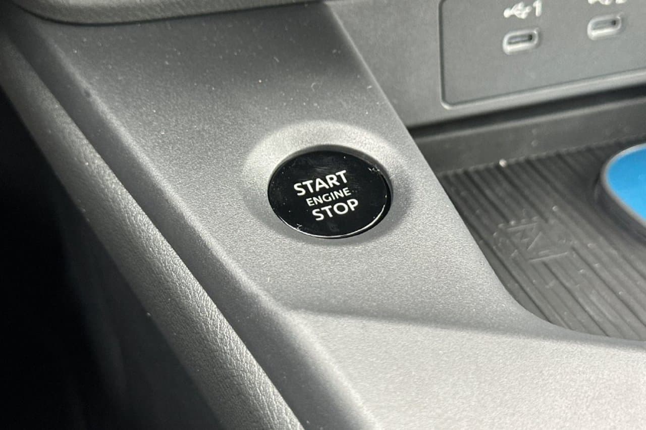 2027 Nissan Sentra SR 18
