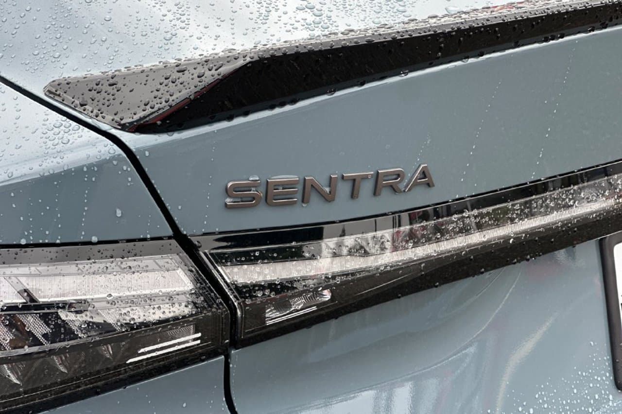 2027 Nissan Sentra SR 22