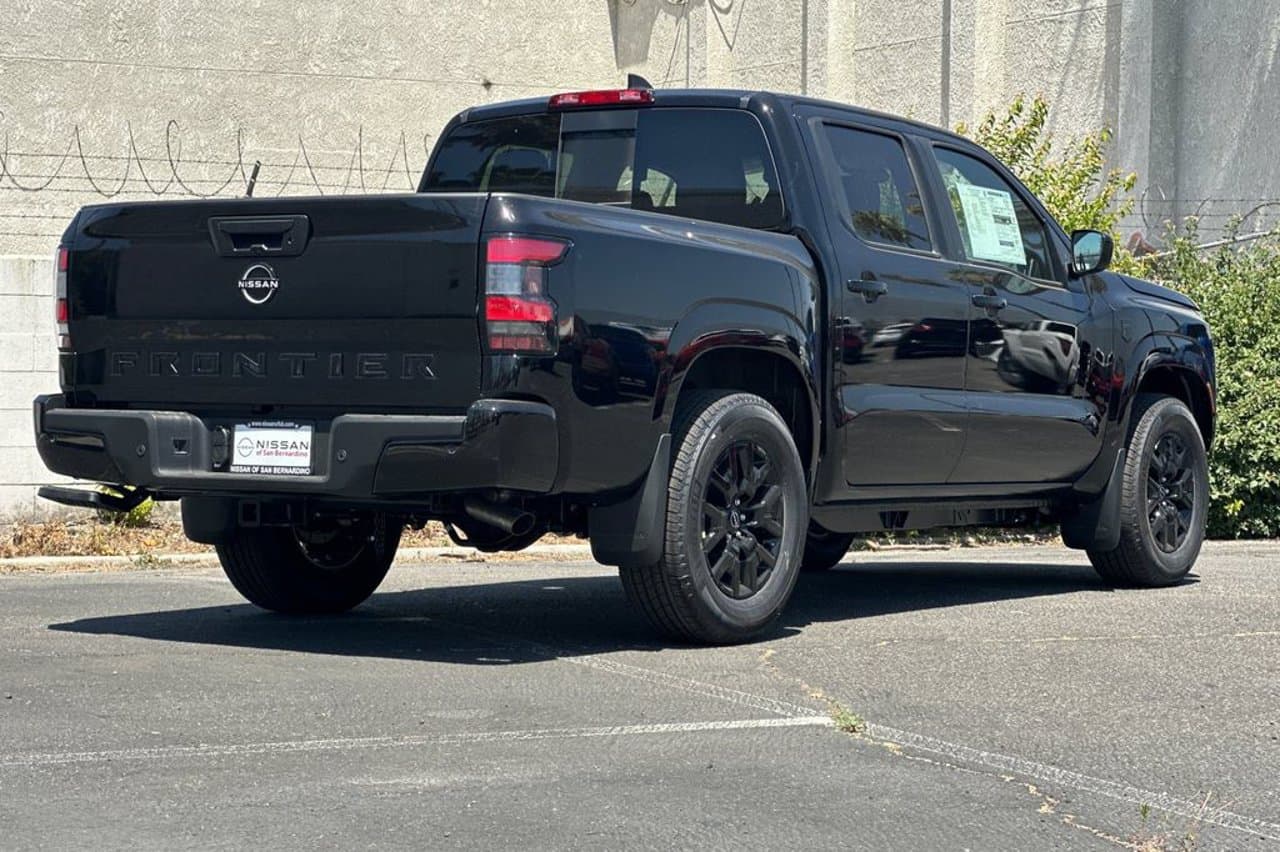 2026 Nissan Frontier SV 3