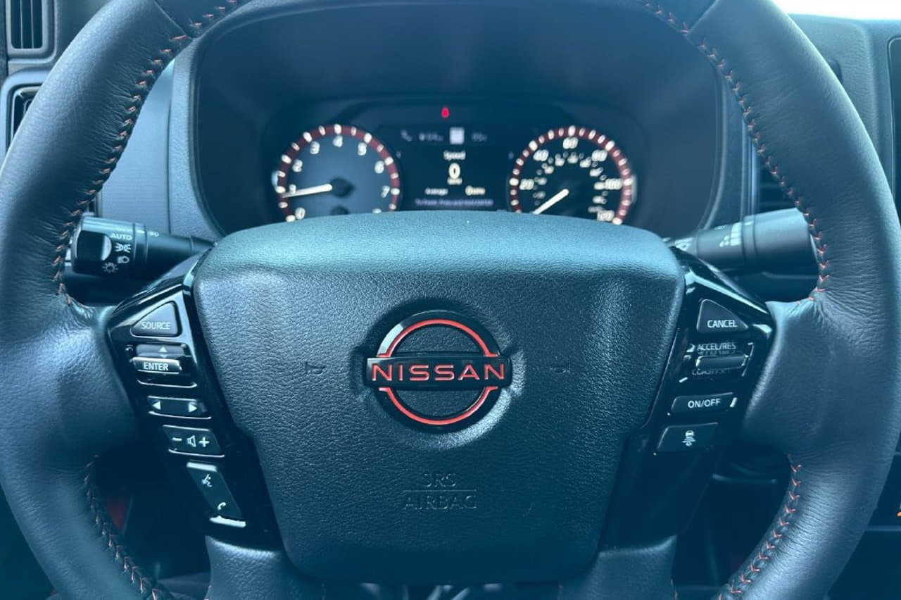 2023 Nissan Frontier PRO-4X 19