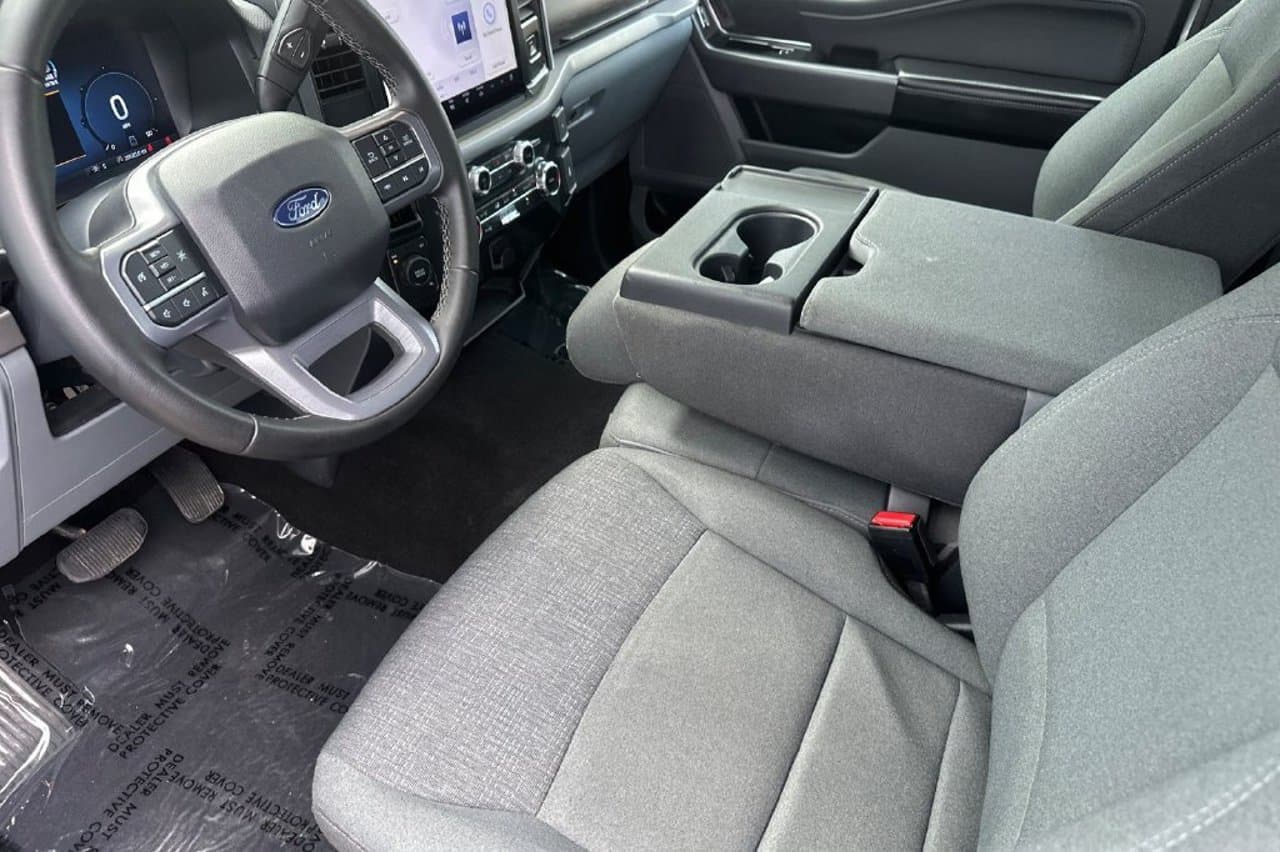 2025 Ford F-150 XLT 10