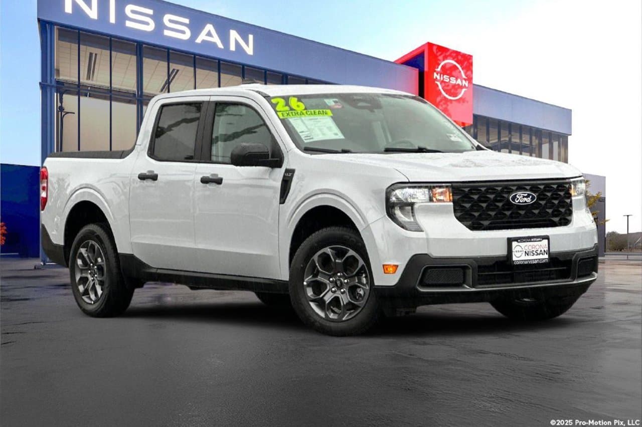 2026 Ford Maverick XLT 1