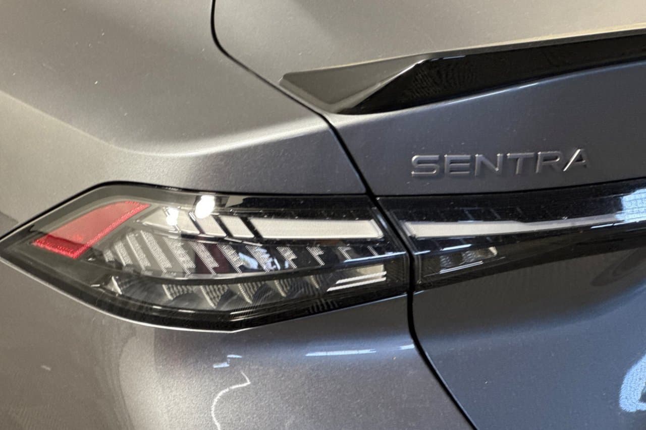 2027 Nissan Sentra SR 22