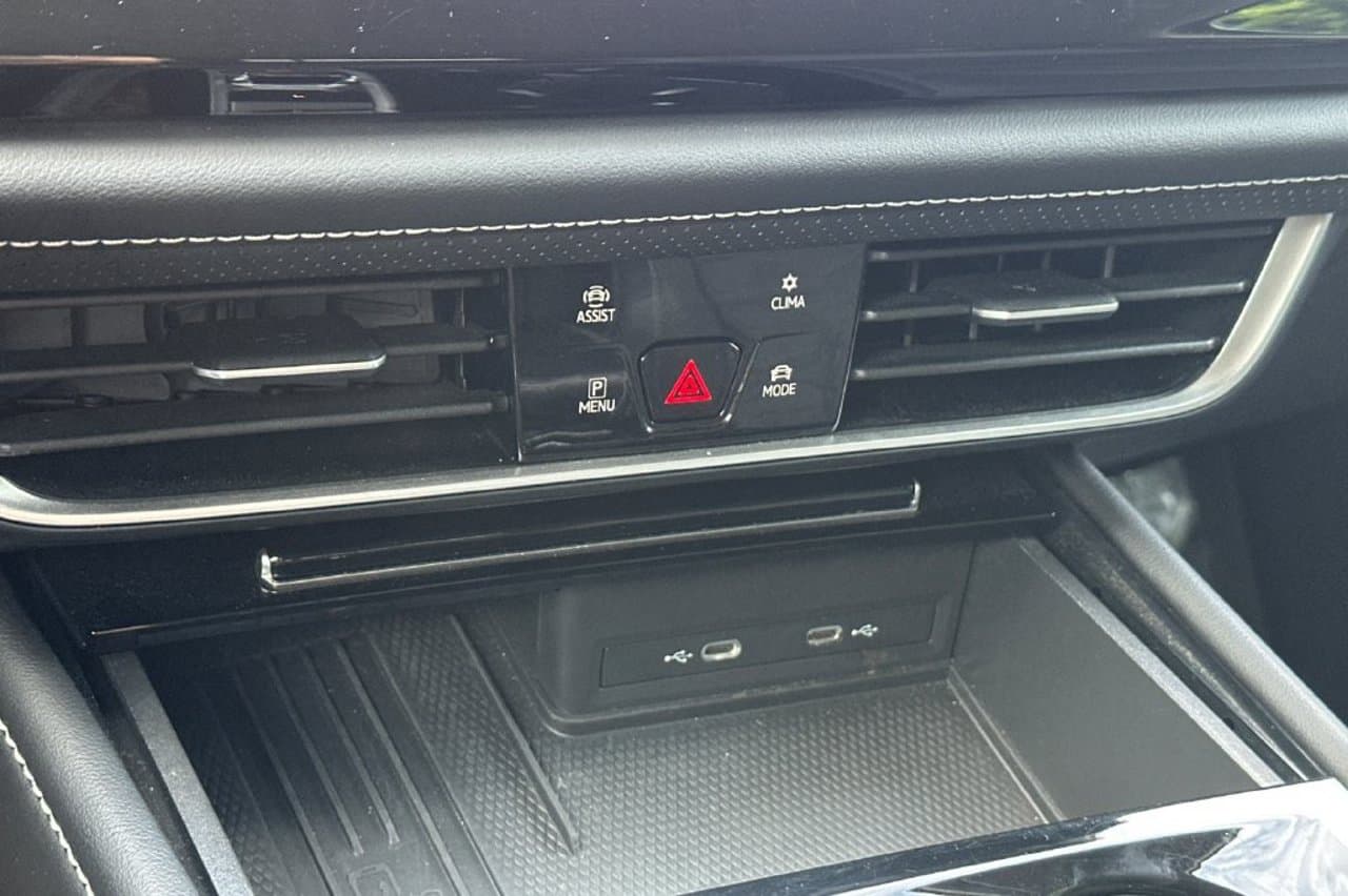 2026 Volkswagen Atlas 2.0T SE w/Technology 18