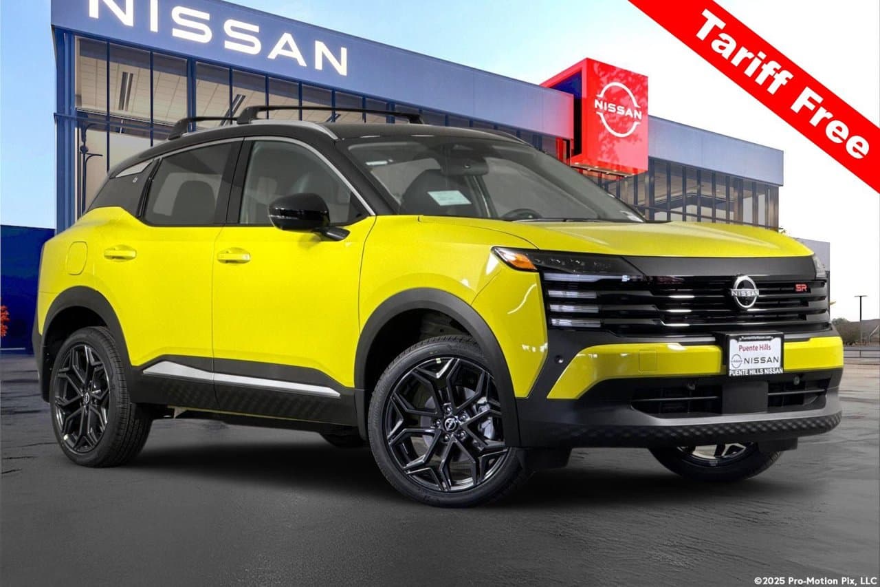 2026 Nissan Kicks SR 1