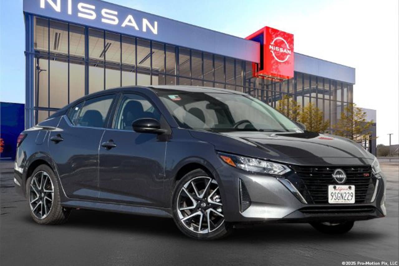 2025 Nissan Sentra SR 1