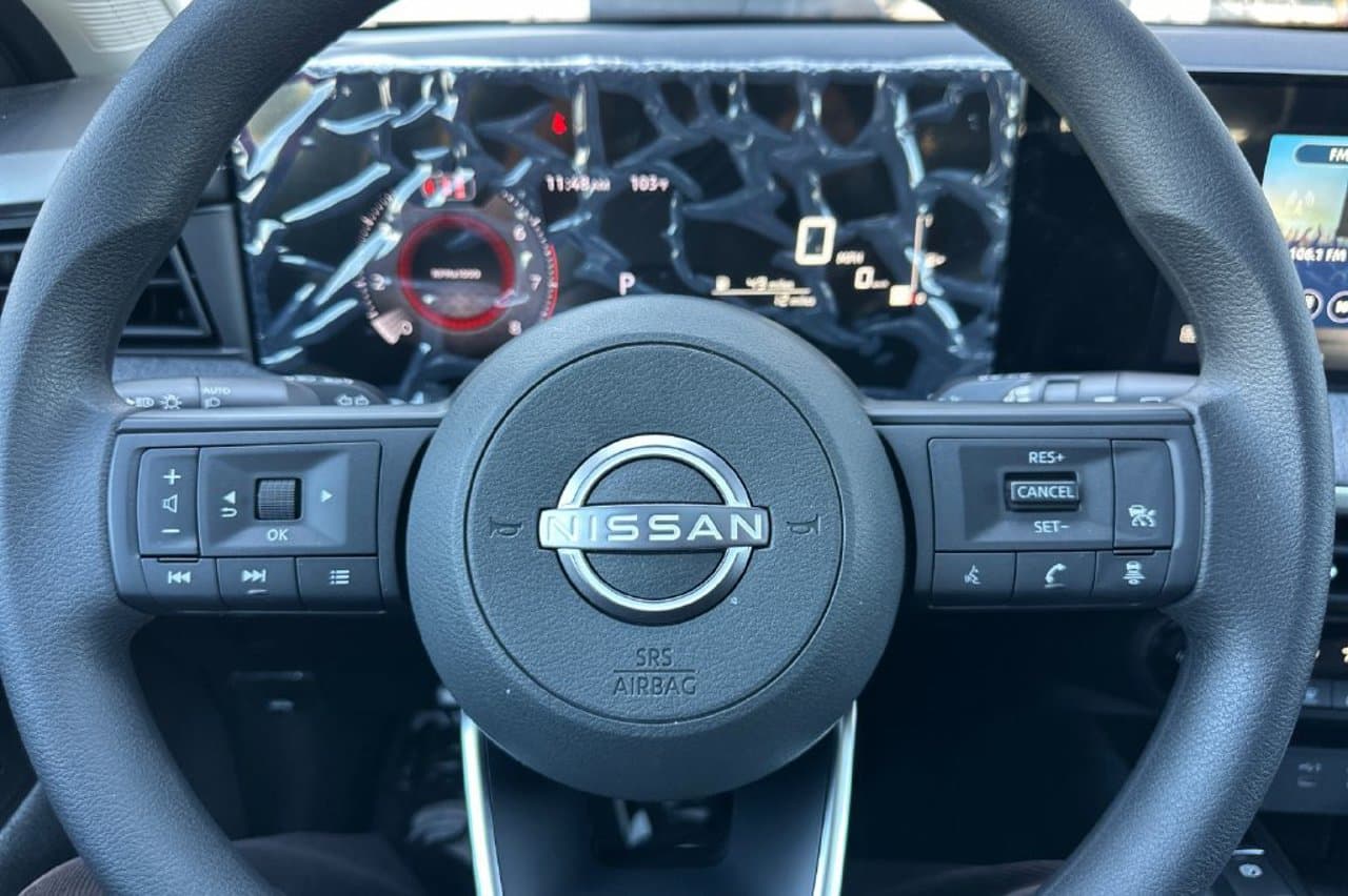 2027 Nissan Kicks SV 20