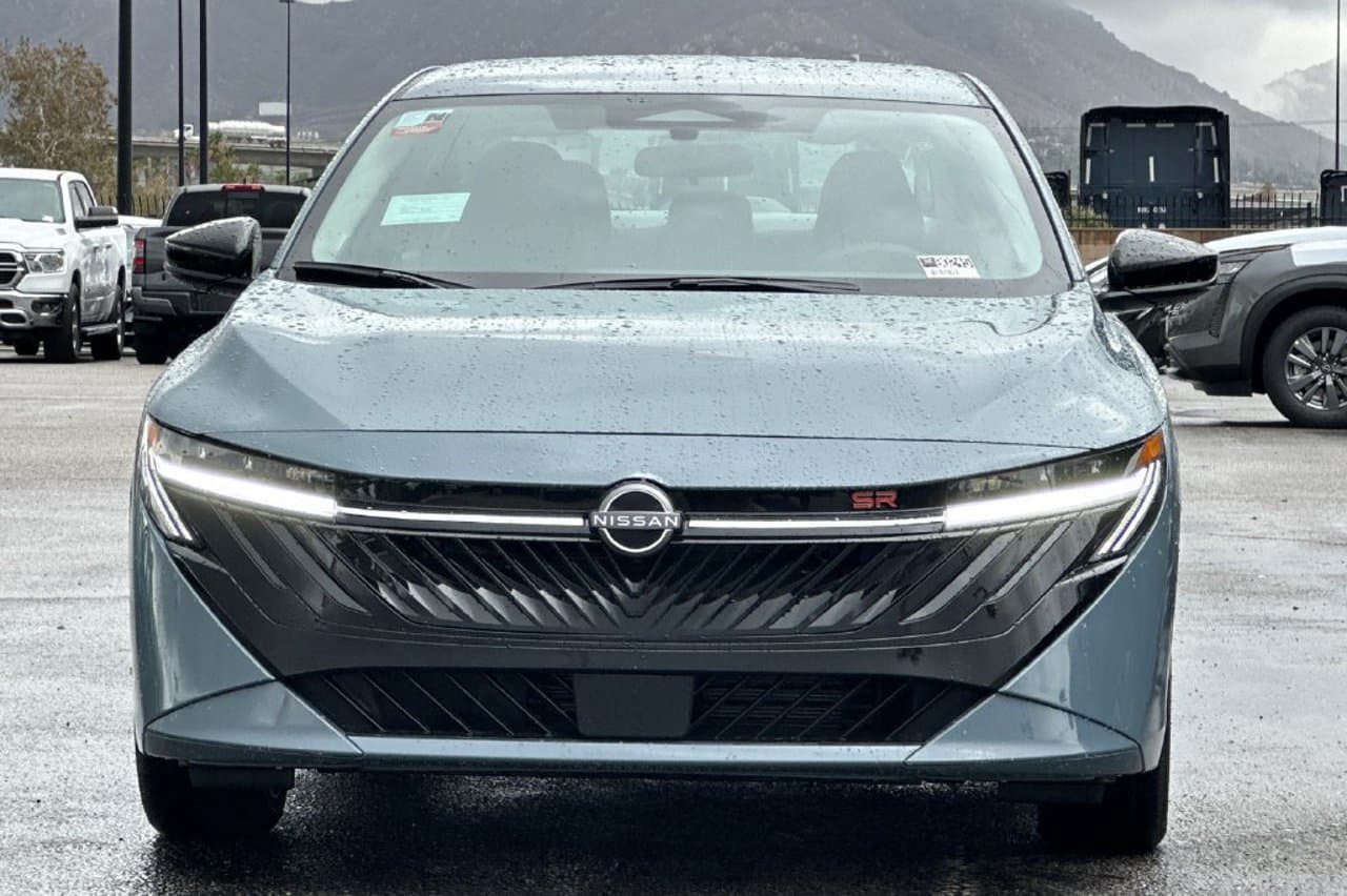 2027 Nissan Sentra SR 6