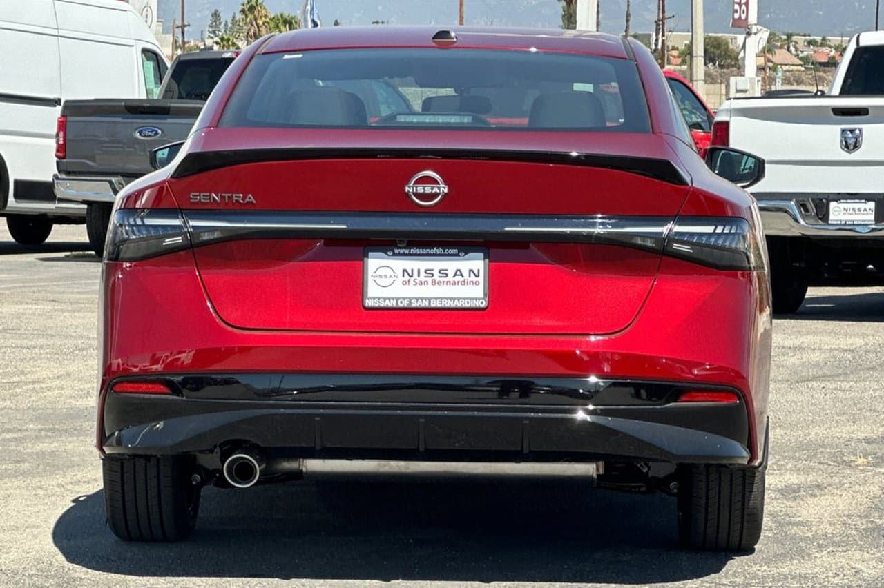 2027 Nissan Sentra SR 4