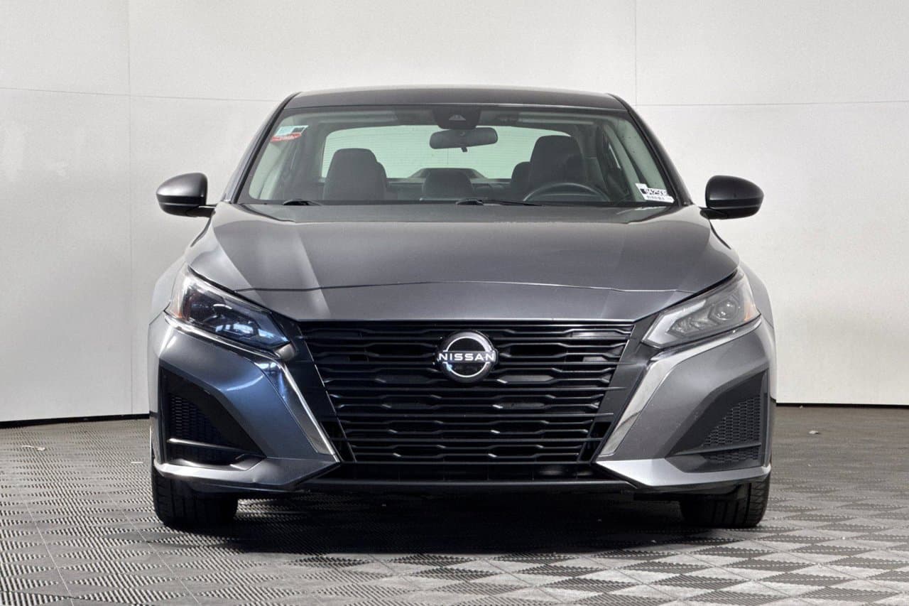 2024 Nissan Altima 2.5 SV 6
