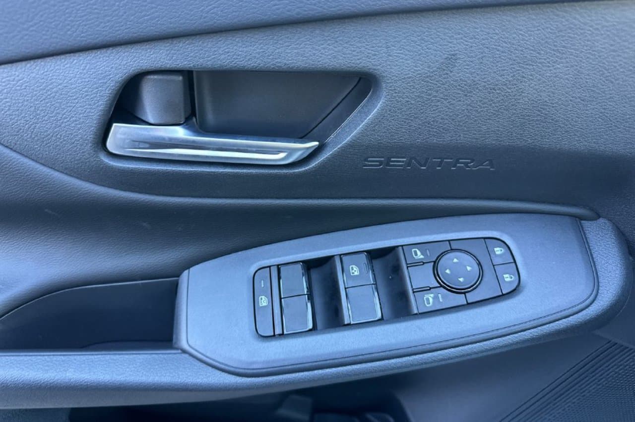 2026 Nissan Sentra SV 9