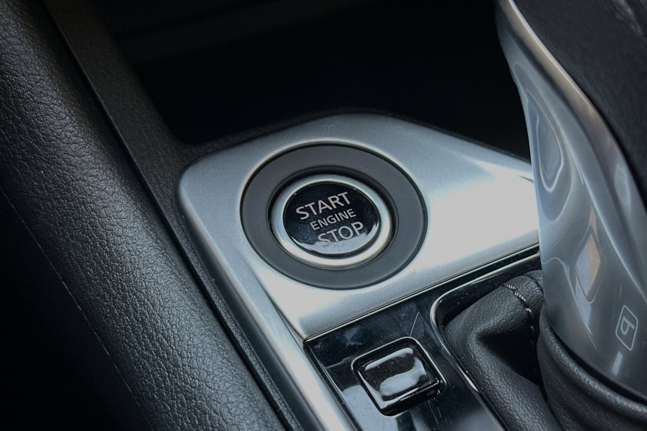 2025 Nissan Sentra SV 25