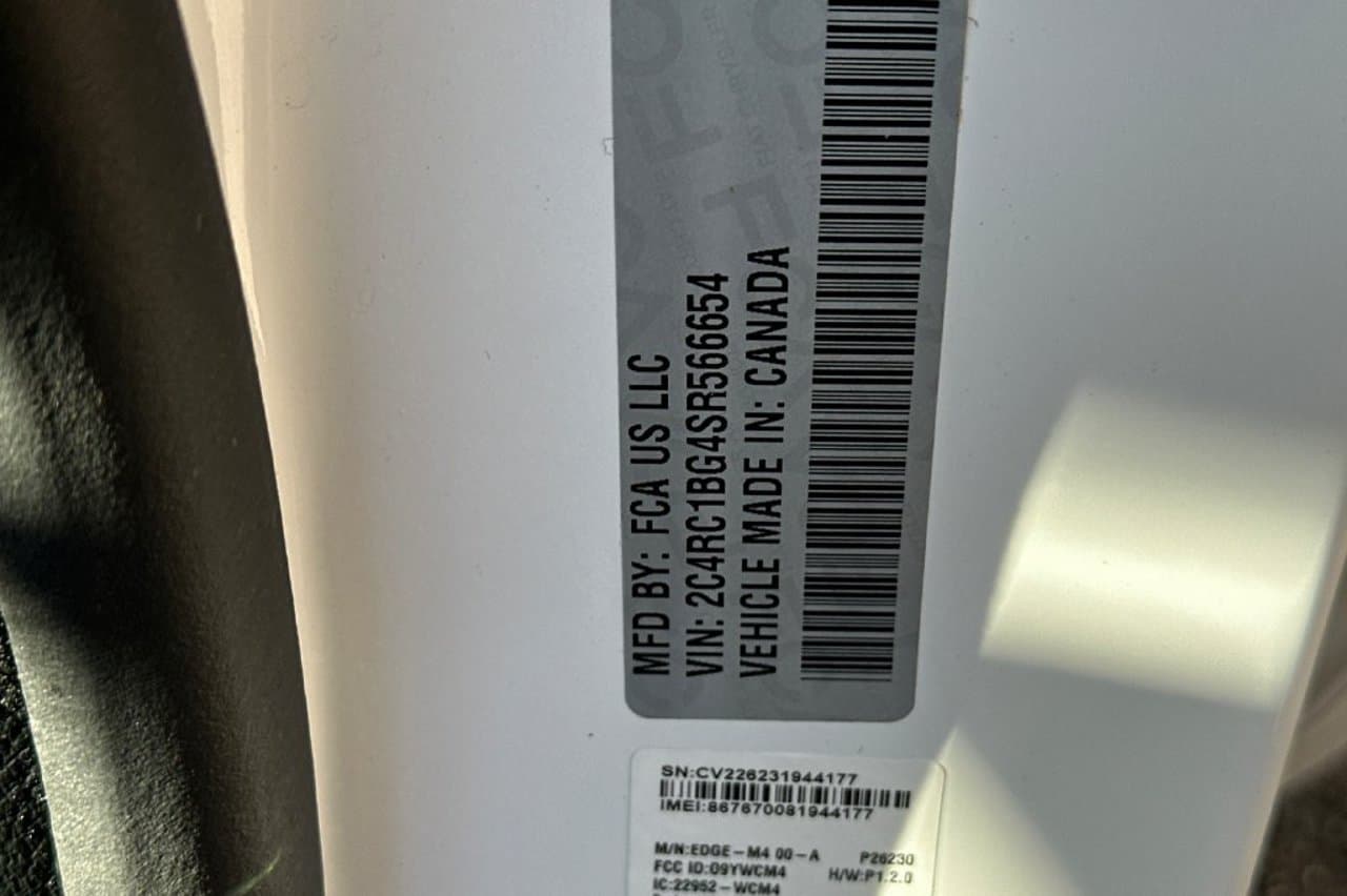 2025 Chrysler Pacifica Select 25