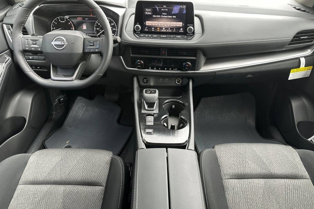 2026 Nissan Rogue SV 11