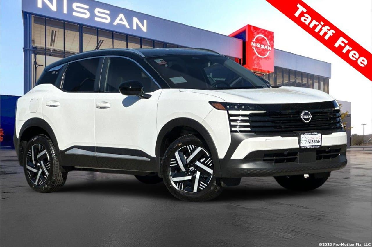 2027 Nissan Kicks SV 1